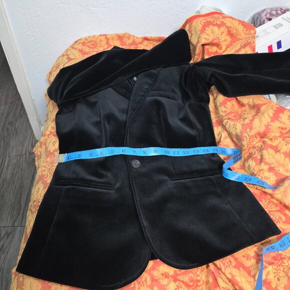 J.Crew Velvet Blazer 6P – Luxe, Timeless & Perfectly Tailored - Picture 4 of 9